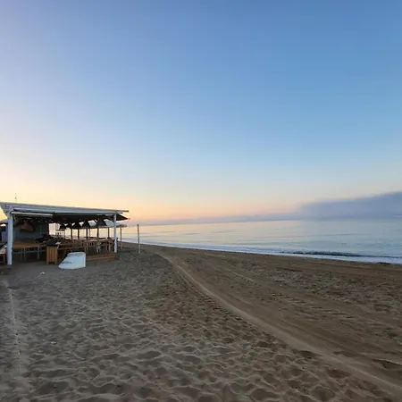 The House - 4min Walk To The Sea Dom wakacyjny Marbella
